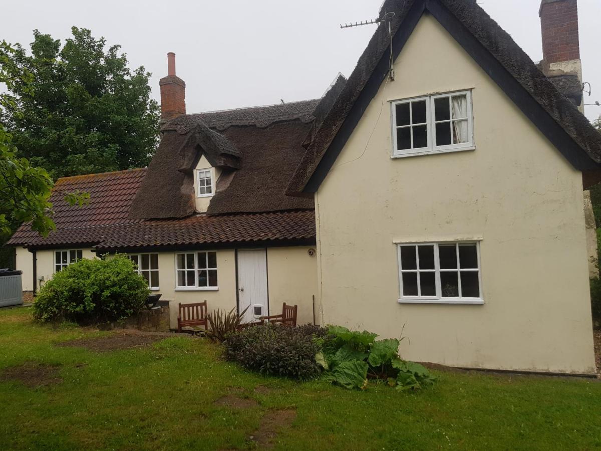Burnt House Cottage Barking  Exteriör bild